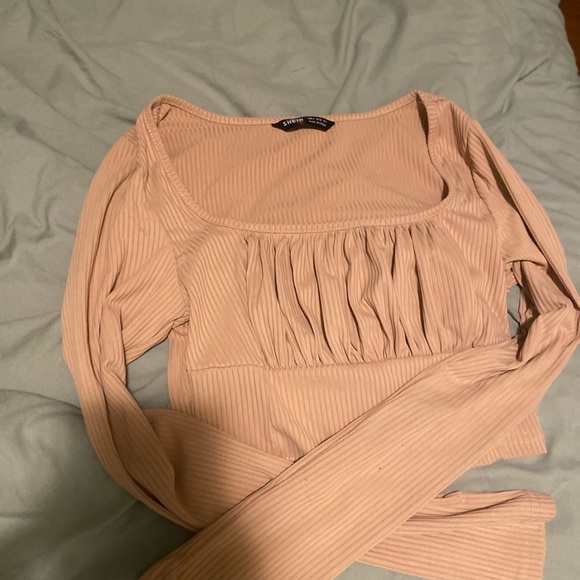 Y2K ruched long sleeve crop top - Picture 3 of 3